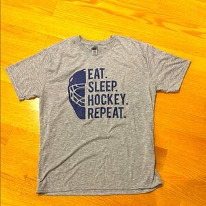 Adult Large Hockey graphic tee